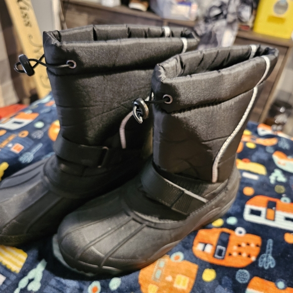 George Black Rain & Snow Boots - Picture 4 of 8